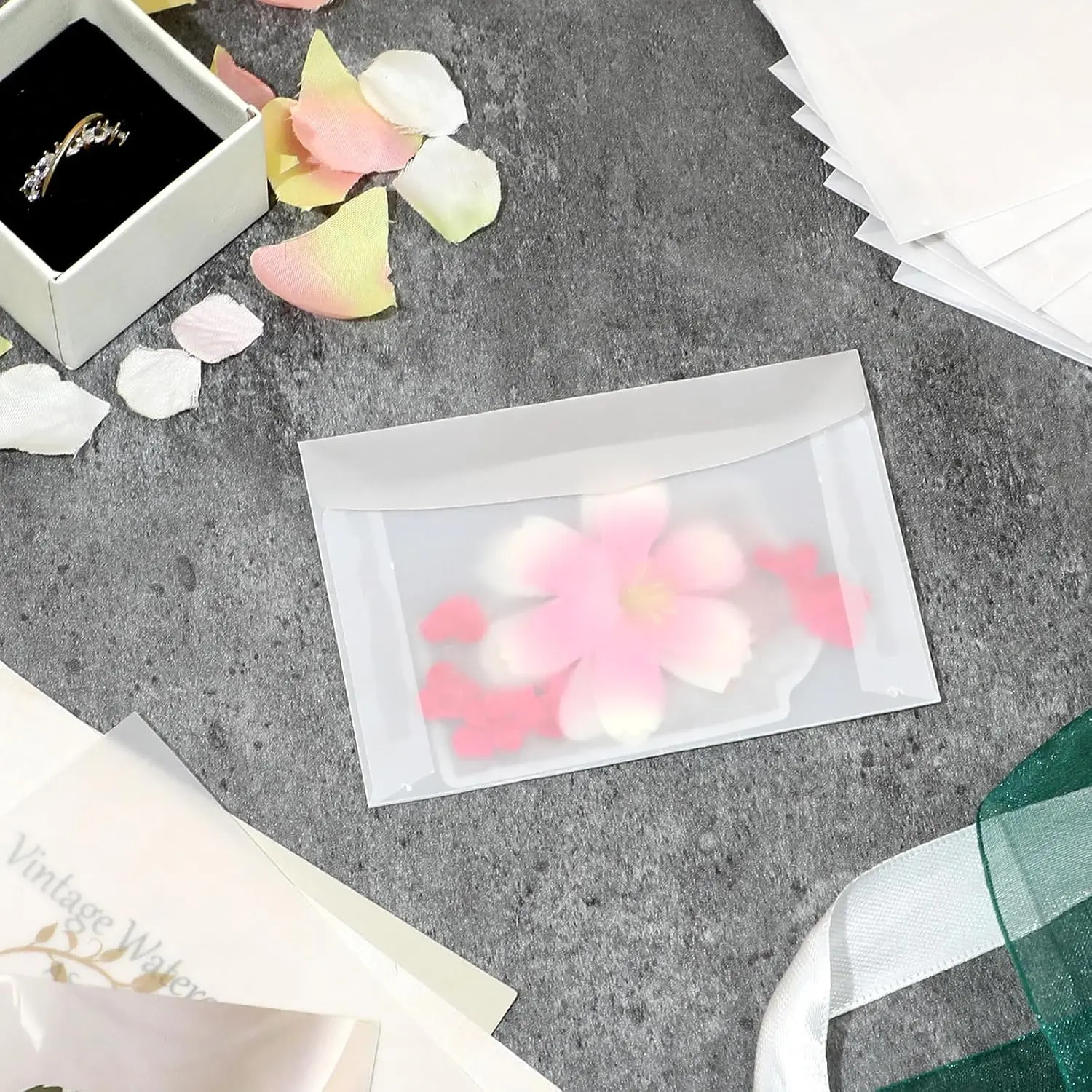 50 PCS Glassine Envelopes, 2.75x3.94inches Glassine Bags Vellum Envelopes Sealing Paper Small Coin Collection Vegetable Seeds Lottery Storage Pack Stamp Cards Home Office Campus Wedding Gift