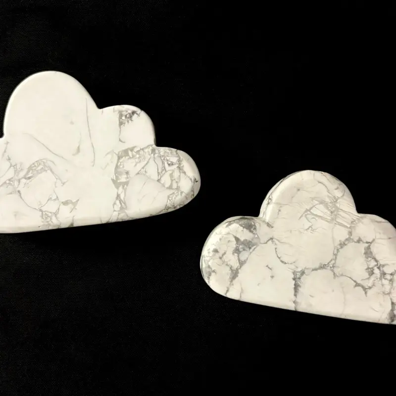 Natural White Howlite Cloud Crystal Carving - Handcrafted Stone for Home & Office Decor