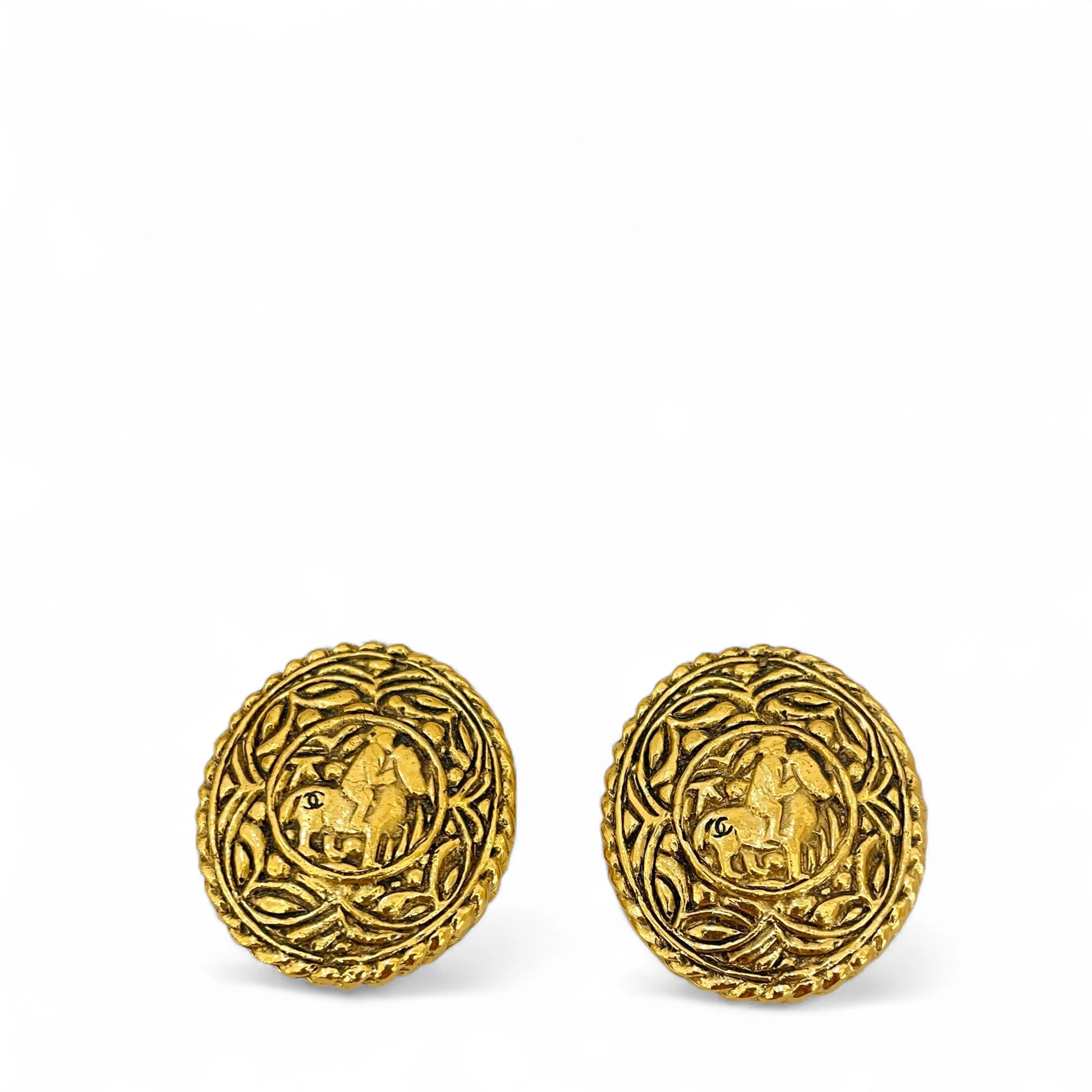 Pre-owned Chanel CC Clip On Earings Gold Plated (110sc)