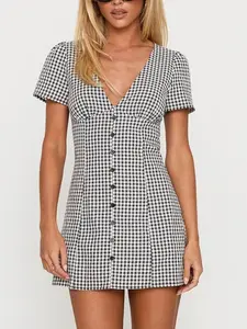 Women's Plaid Print V Neck Dress, Casual Chic Fitted Short Sleeve Button Dress for Daily Wear, Ladies Clothes for All Seasons