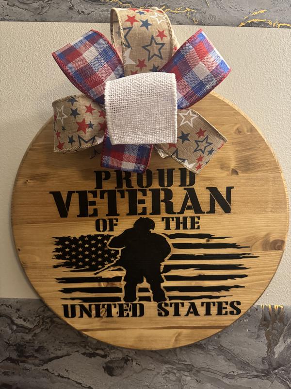 Proud Veteran of the United States Hanging Door Sign - Wooden Decor with Patriotic Ribbon and American Flag Design for Military Service Honor