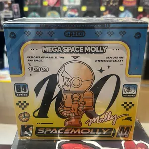 POP MART Mega Space Molly 100% Series 4 Art Toy Collectible Figure in Confirmed Box Status