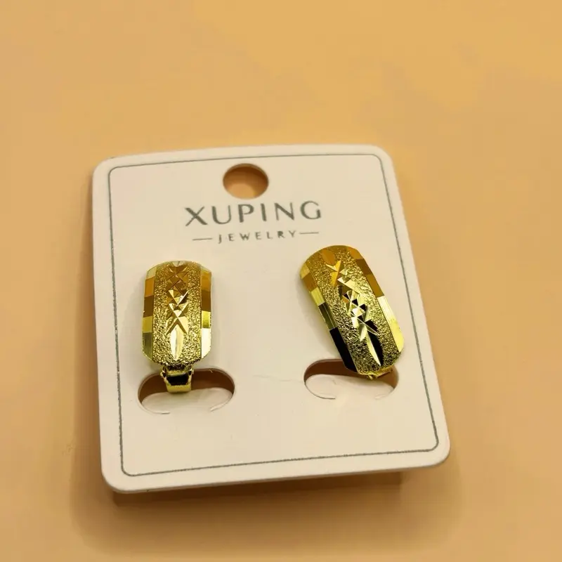 Luxury fashion jewelry