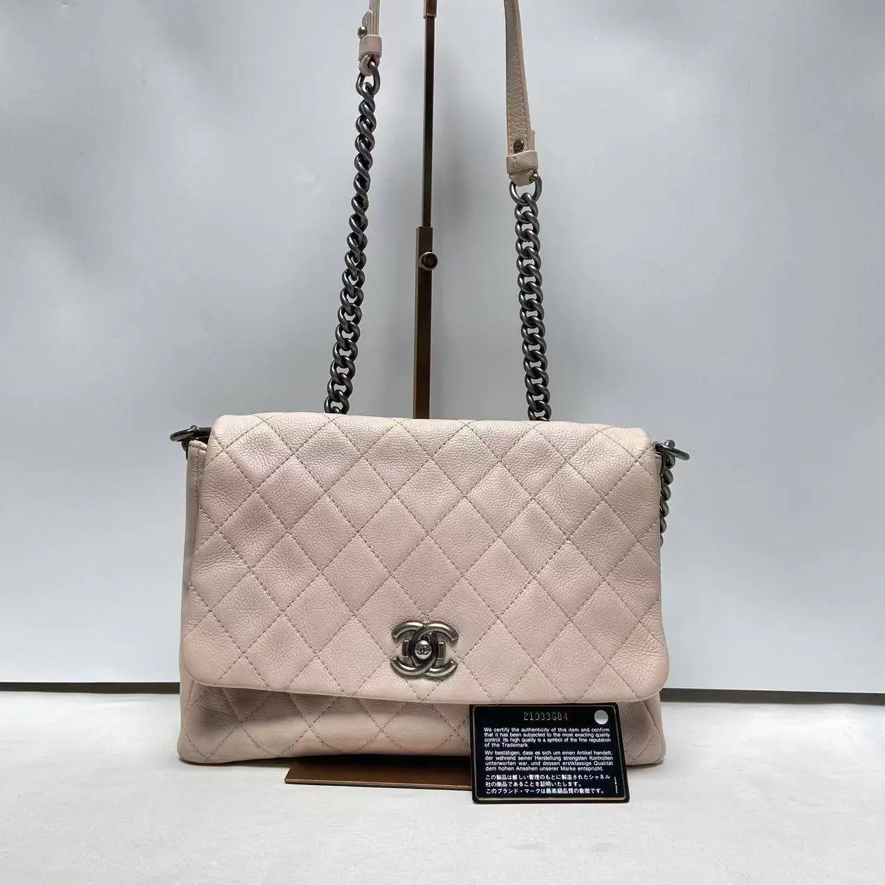 Pre-owned CHANEL Calfskin Crossbody Bags Couture Quilted Messenger Flap Light Pink