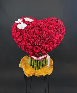 Heart Bouquet - Red