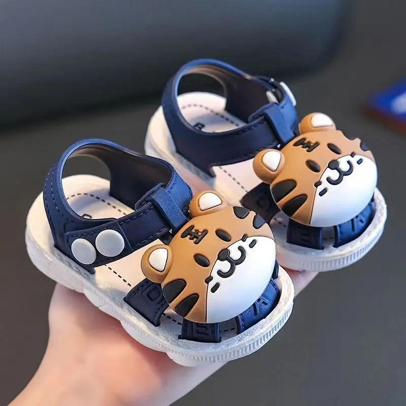 Boys' Summer Non-Slip Soft Sole Sandals Comfortable Walking Lightweight Breathable Suitable for Daily Outdoor Leisure Multifunctional Practical Durable Children's Sandals