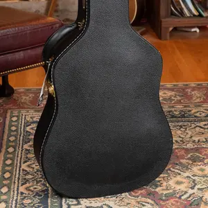 TKL AVS-615 American Vintage Series Hardshell Guitar Case - Dreadnought