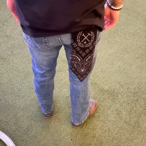 review image 1