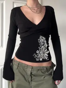 Women's Vintage Y2K Floral Print Top, Cross V Neck Waist Tie Design, Autumn Street Style Slim Fit T-Shirt, Casual for Ladies, Spring, Feminine