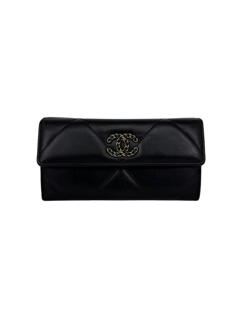 Pre-owned CHANEL Leather Classic Flap Wallet 19 Large Black Lambskin Classic Flap Wallet