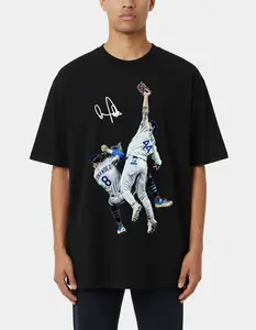 Vintage-Style Oversized Boxy T-Shirt: Dodgers World Series 2025 Game 7 Iconic Kike Hernandez Outfield Catch Graphic Tee in Soft Washed Bootleg Design