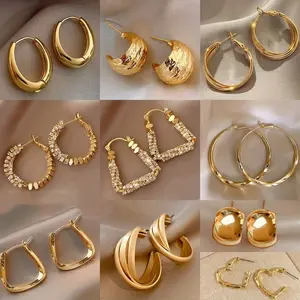 10 Pairs Multi-Combination Gold Geometric Ear Hooks, Fashion Luxury Earrings, High-Quality Fade-Resistant, Perfect As An Excellent Gift for Loved Ones, Women's Jewelry Set