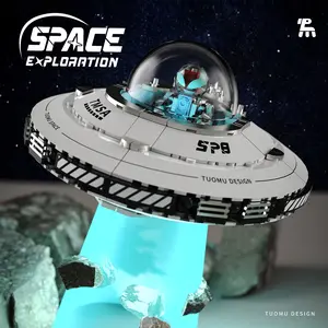 601pcs Ufo Spaceship Creative Building Blocks Set, Fun Alien Space Theme DIY Kit, Diy Building Model, Desktop Decoration Toy, Halloween Christmas Birthday Gift