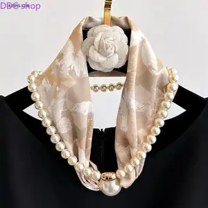 Women's Classic Elegant Magnetic Buckle Pearl Necklace with Long Silk Scarf, Neck Protection Fashion Accessory for Daily Wear & Shirt Outfits, Accessories for Women