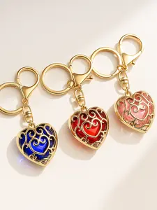 Legend of Zelda Skyward Sword Heart Stylish Keychain, Crystal Heart Pendant, Unisex Key Ring, Fashion Accessory for Men & Women