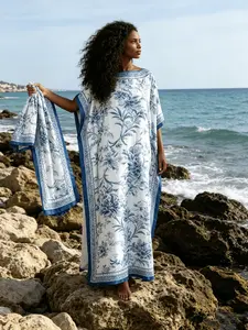 1dress+1scarf white background blue border Chinese, Traditional style floral printed long robe dress set for women in plus size boat neck bat sleeve long skirt+1 scarf Kaftan long robe Muslim style casual vacation/daily coverage slimming two-piece set