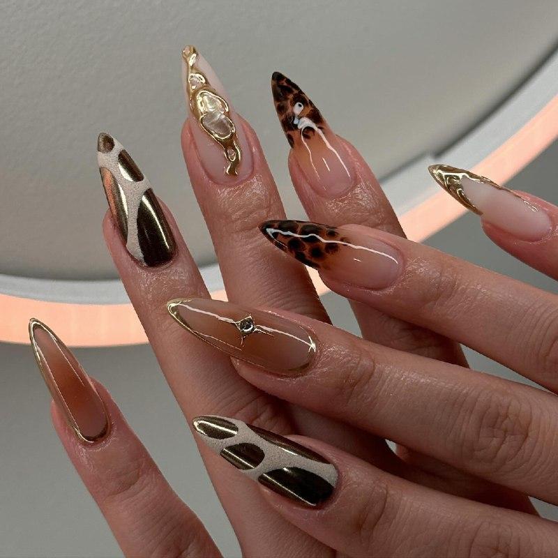 Luxury Chrome & Tortoise Shell Stiletto Nails – Gold 3D Metal Accents with Nude Glossy Base for Glamorous Press-On Nail Set