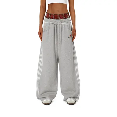 Yeezy Slides Baggy Pants TikTok Shop
