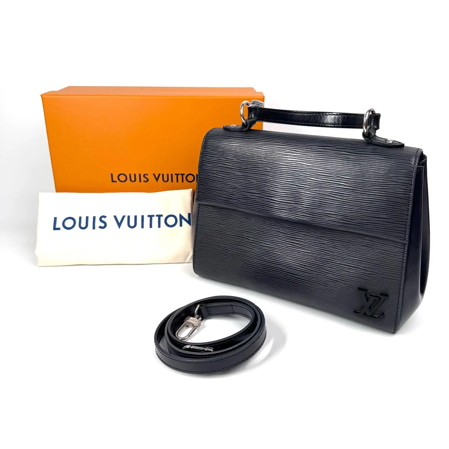 Pre-owned Louis Vuitton Cluny Handbag Crossbody, Black Epi Leather, Chip Version, Approx. 25cm Base Length, Serial No. N23179486