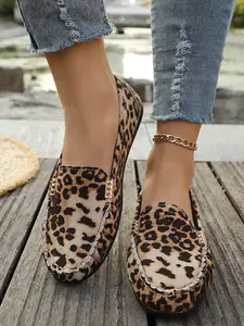 Spring Summer New Large Size Comfortable Soft Flat Leopard Print Textile Bean Shoes, Casual All-Season Lightweight Slip-On Loafers