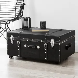 Texture Brand Trunk - Black