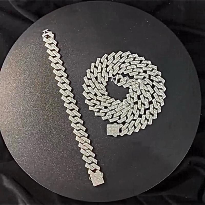 Cuban Link Chain for Men Women Diamond Necklaces Iced Out Chain Hip Hop Necklace Thick Silvery Chain