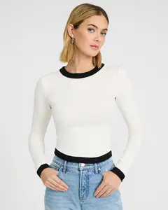 Express Fitted Tipped Crew Neck Long Sleeve Curved Hem Tee