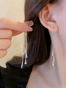 Elegant Long Water Drop Geometric Tassel Ear Cuff for Women, Anti-Loss Design, Fashionable and Trendy Jewelry Accessory