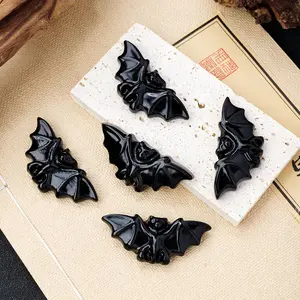 Bat Shaped Natural Crystal Ornament, 1 Count Creative Animal Figurine, Healing Energy Carved Crystal, Halloween Decoration Gift