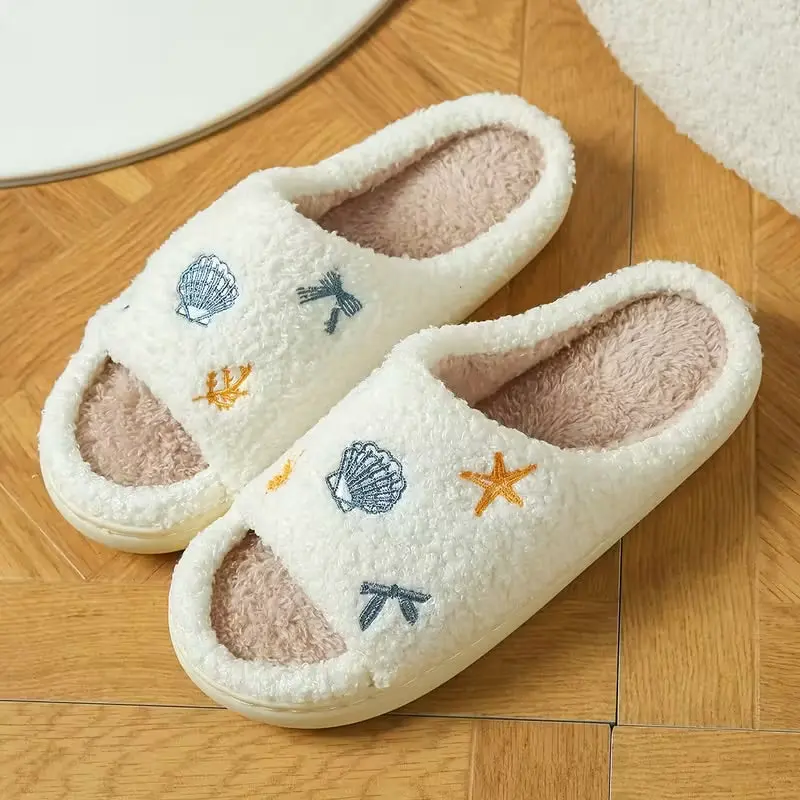 Women's Shell Plush Slip-On Casual Slippers for Outdoor Use
