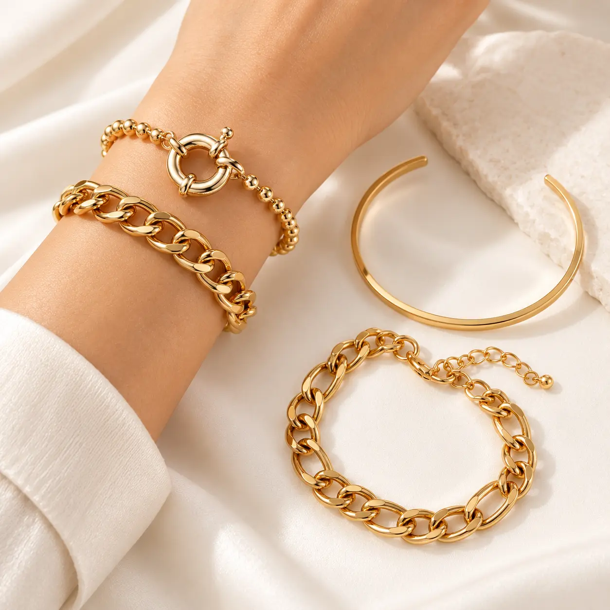 4PCS Gold-Tone Bracelet Set for Women, Mixed hand Chain, Beaded & Bangle Bracelets kit , Chunky Link and Minimal Stackable Styles, Trendy Layered Jewelry Set for Everyday Wear, Parties & Gifts
