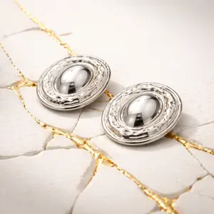 So Saucy-Oval Studs
