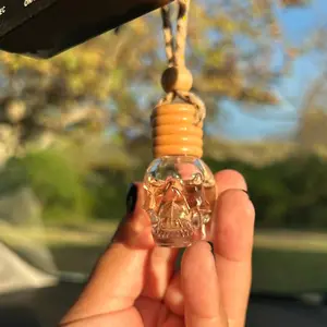 Hanging Car Diffuser - Skull - 8 Scents