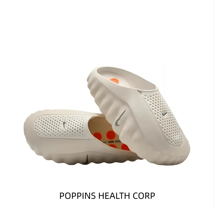Streamlined Closed-Toe Mules, Functional Footwear for Training Breaks and Quick Outings