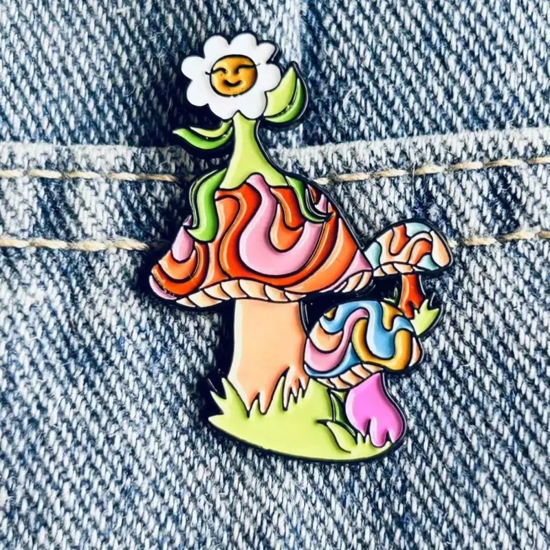 Creative Colorful Mushroom Shape Enamel Brooch Pin, Cute Mushroom Design Flower Brooch, Fashion Accessories for Women & Men, Jewelry Gift for Kids & Friends, Lapel Brooch, Enamel Lapel Pins, Brooch Pin Clip