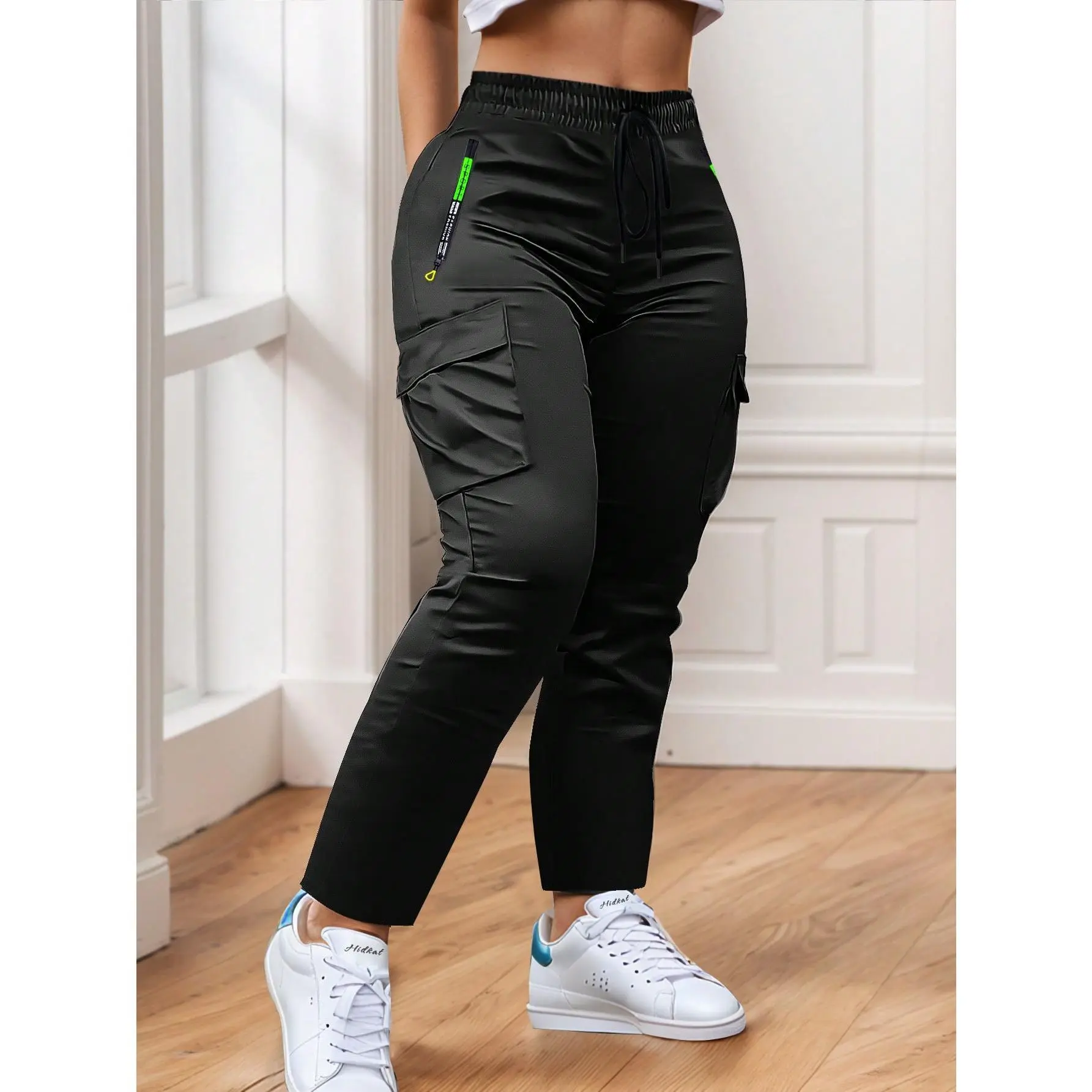 Women's Spring/Autumn Letter Print Green Zipper Pocket Cargo Trousers, Drawstring Elastic Waist, Fashionable Large Patches, Casual Outdoor Long Pants for Jogging & Daily Wear