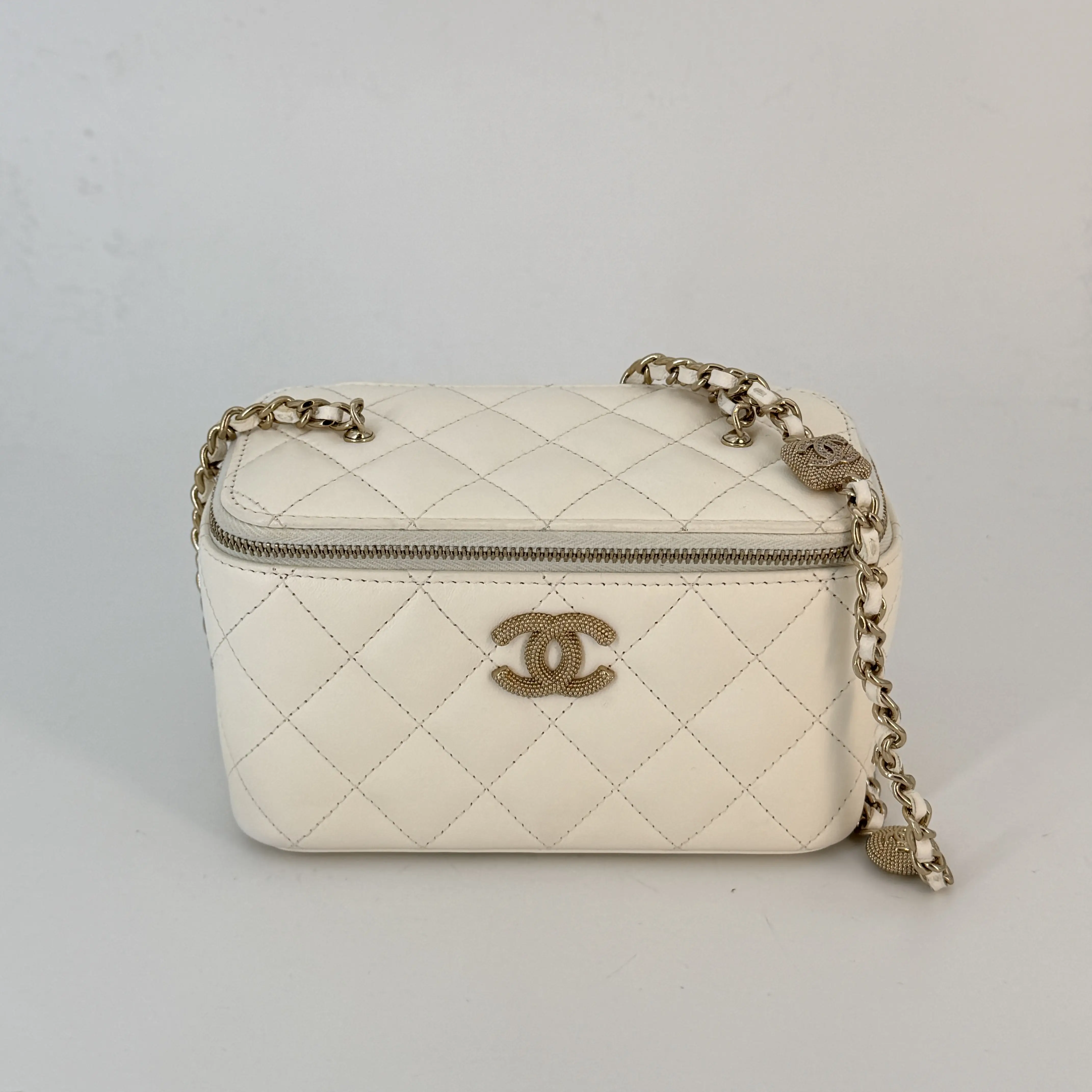 Pre-owned CHANEL lambskin Crossbody Bags Small Vanity Case w/ Chain Neutrals Crossbody Bag