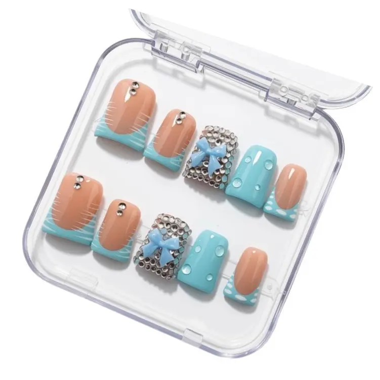 Handmade Reusable Sky Blue Bow Glam Rhinestone Press-on Nails - Short Square, Long-Lasting Beauty & Personal Care Nail Art Decoration Accessories, Short Square Nails, Sky Blue Nails