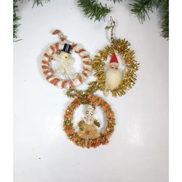 Vintage Chenille Pipe Cleaner Wreath Ornaments