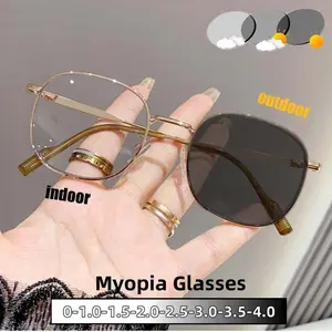 Voluntarily Photochromic Myopia Glasses Gentlewoman Metal Round Frame Glasses Gentleman Anti Blue Light  Eyewear Diopter To -4.0