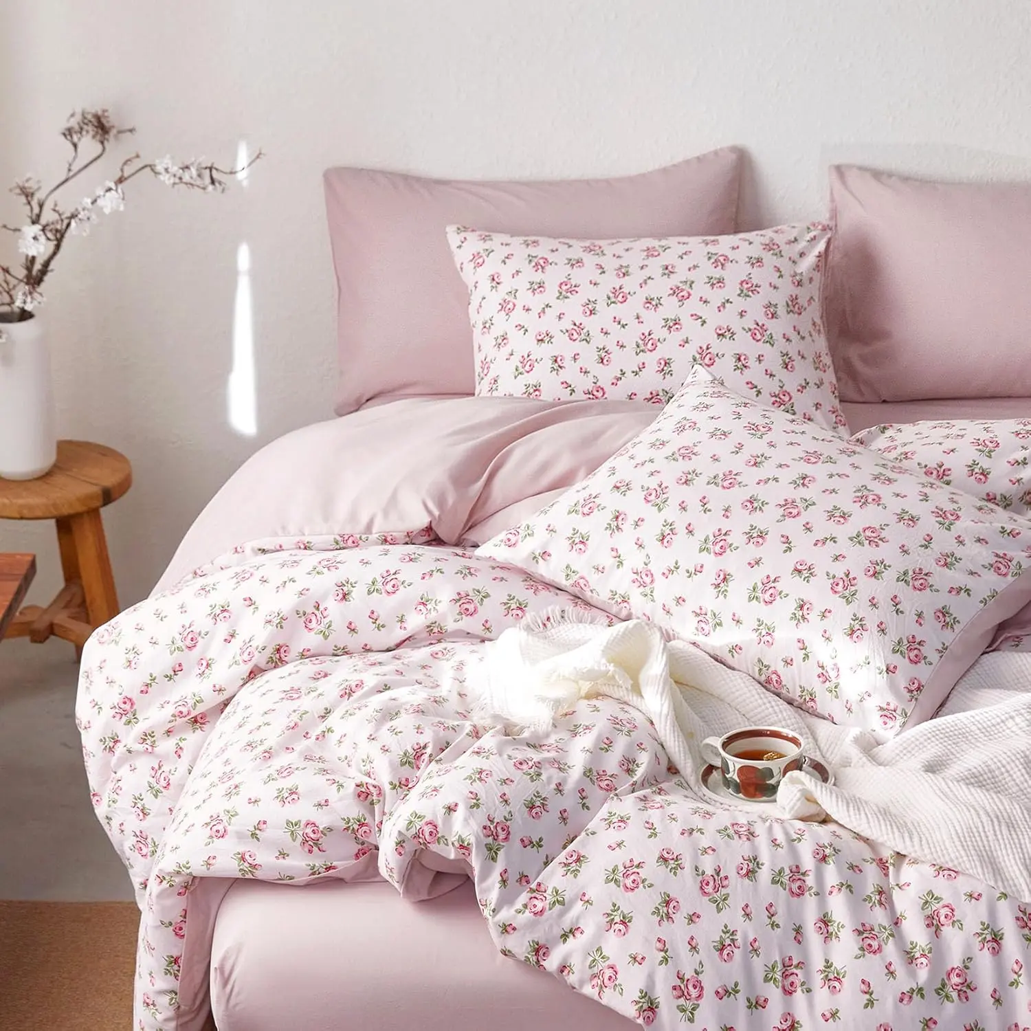 - Floral Comforter Set,  Cottagecore Aesthetic Flower Shabby Chic  for Women Teen Girls, Soft Lightweight Beddg, 3 count, Pk,  Size