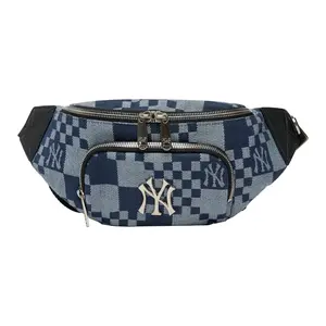 MLB New York Yankees Checkerboard Synthetic Leather Waist Bag with Detachable Pouch, Unisex, Denim Blue