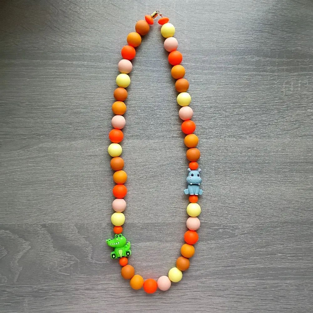 Nursing Necklace Safari Silicone