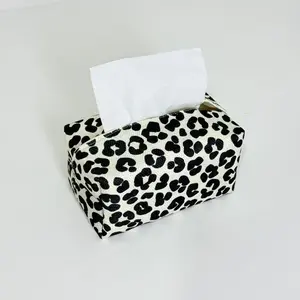 1pc, Square Storage Box, Tissue Box, with A Black and White Leopard Print Design. Suitable for Decorating Holidays, Dining Tables, Kitchens, Cars, and As A Tissue Box.