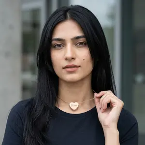 Baddie Heart Necklace | Engraved Script Heart Pendant