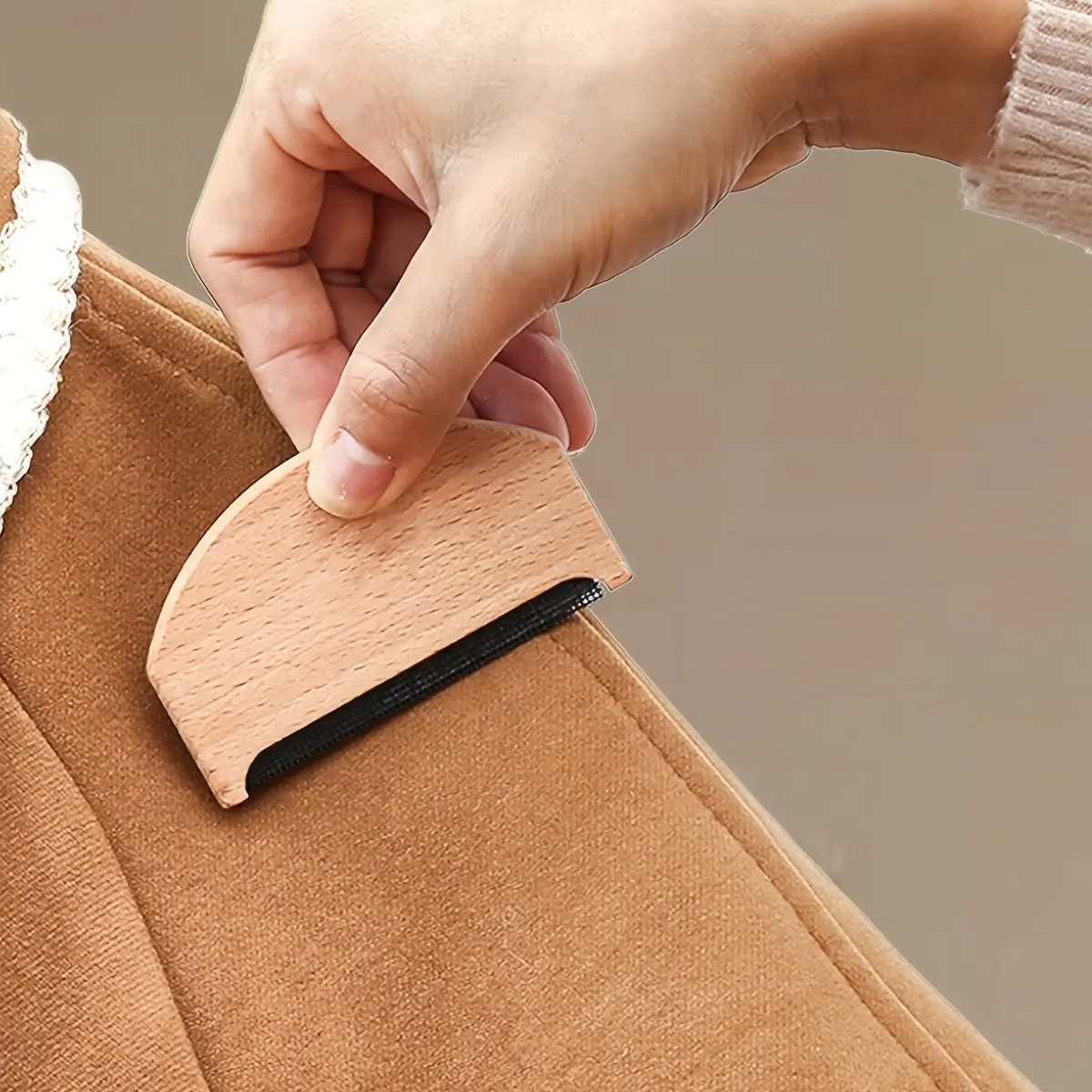 Coat Sweater Pilling Scraper, Clothing Pilling Trimmer, Pilling Removal Tool, Easy-To-Use Fabric Care Device, Essential Garment Grooming Aid