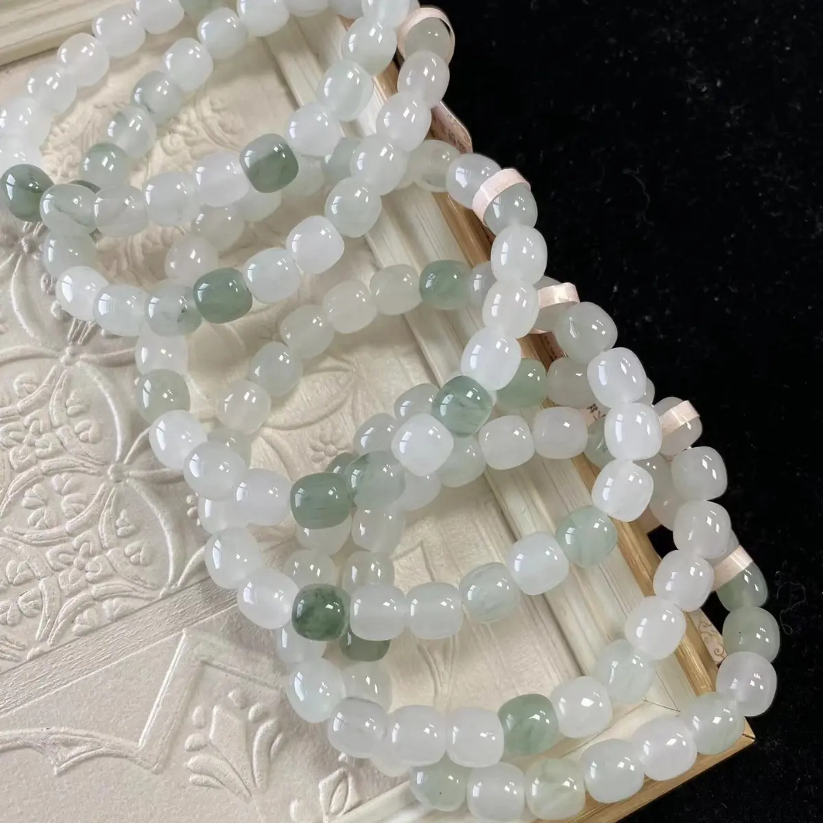 Old-style beads 8*8mm