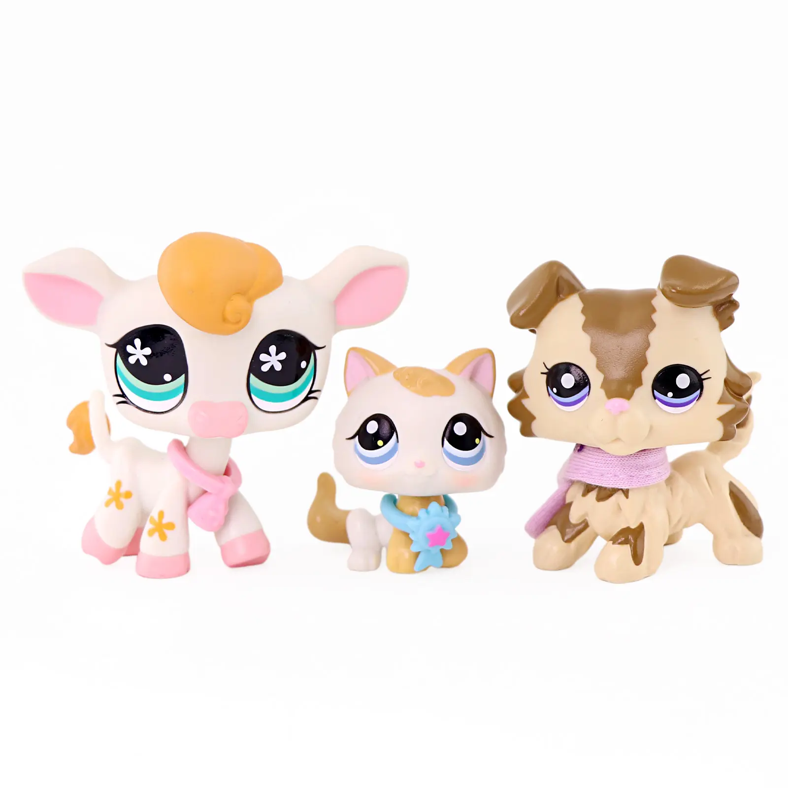 3 Pcs Cute Mini Farm & Pet Collectible Figures Set, Cow, Kitten & Collie Puppy Toy Figurines with Ribbon Medal Scarf Accessories, Hand Painted Tiny Animal Statues, Cake Topper Dollhouse Decor Gift for Kids Girls Boys Age 4+
