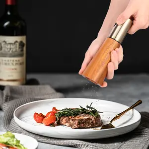 2Pcs Salt and Pepper Grinder Set Adjustable Salt and Pepper Mill Set Refillable Spice Grinder Kit for Kitchen Picnic BBQ