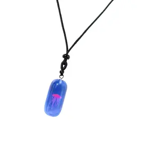 Handmade Luminous Jellyfish Pendant Necklace Portable for Nighttime Event